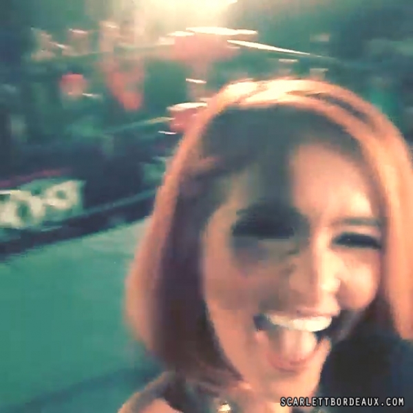 realscarlettbordeaux20140323_Still014.jpg